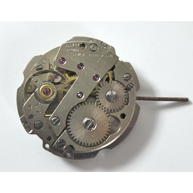 NEW OLD STOCK FE 233-68 WIND-UP WRISTWTACH MOVEMENT SUB-SECOND SIZE 101/2''' 