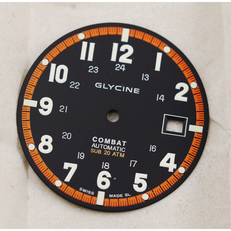Glycine Combat automatic Sub 20 atm dial