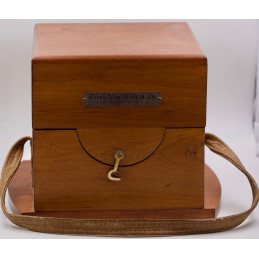 Hamilton wood box