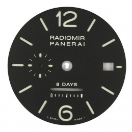 Panerai Radiomir 8 Days dial