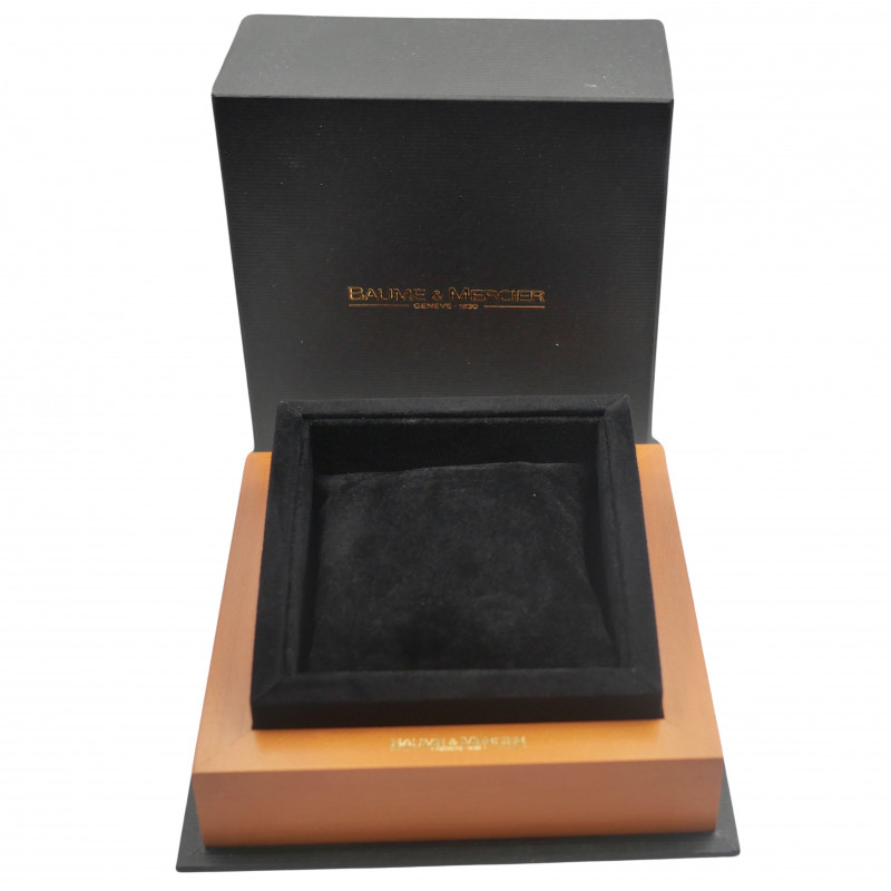 Baume & Mercier watch box